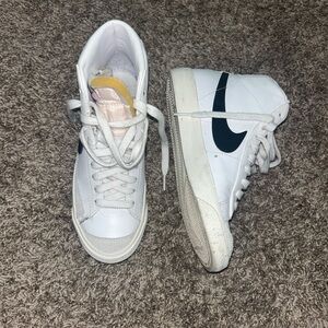 Nike high dunks size 5.5